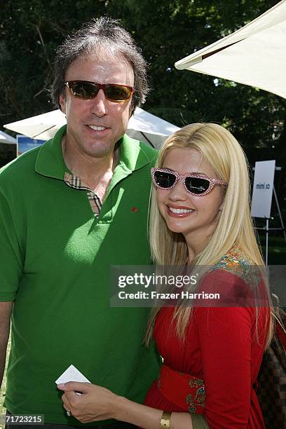 Actor Kevin Nealon and wife Susan Yeagley pose at the Showtime Pre-Emmy Gift House retreat on August 26,2006 at a private address in Los Angeles,...