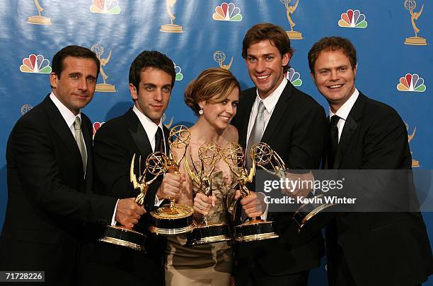 Actor Steve Carell, actor B.J. Novak, actress Jenna Fischer, actor John Krasinski and actor Rainn Wilson poses in the press room after winning...