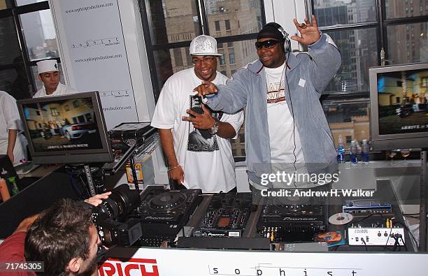 Big Ric Dj 207 Dj Big Rich Stock Photos, High-Res Pictures, and Images - Getty Images