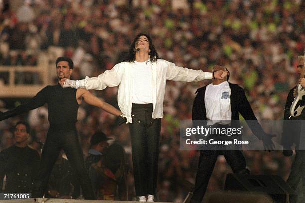 Michael Jackson performs during the Halftime show as the Dallas Cowboys take on the Buffalo Bills in Super Bowl XXVII at Rose Bowl on January 31,...