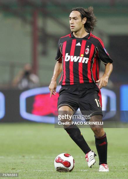 Milan's defender Alessandro Nesta controls the ball during their TIM Cup football match against Juventus at San Siro stadium in Milan, 31 August...