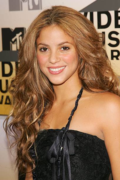 Singer Shakira attends the 2006 MTV Video Music Awards at Radio City Music Hall August 31, 2006 in New York City.