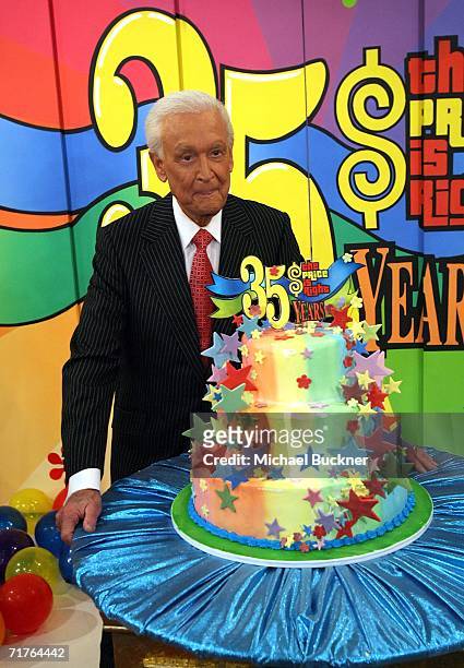 Host Bob Barker poses with a cake at the taping of the 35th Season premiere of "The Price Is Right" at CBS Television studios August 31, 2006 in Los...