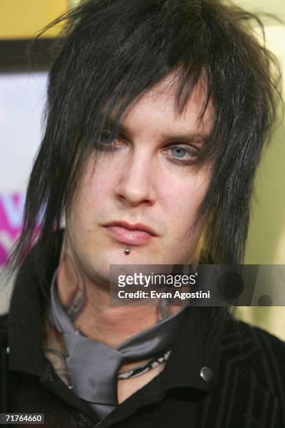 Musician The Reverend of Avenged Sevenfold attends the 2006 MTV Video Music Awards at Radio City Music Hall August 31, 2006 in New York City.