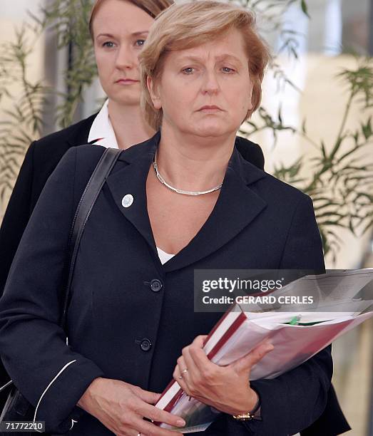 Lappeenranta , FINLAND: Polish Foreign Minister Anna Fotyga leaves at the end of the Informal Foreign Affairs ministerial meeting, 02 September 2006...