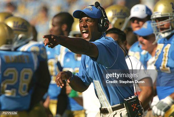 Head coach Karl Dorrell of the UCLA Bruins argues a call during the college football game against the Utah Utes held on Septemeber 2, 2006 at the...