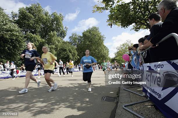 General view of the fun runners during the Lucozade Hydro Active Womens Challenge in Hyde Park on September 3, 2006 in London, England.