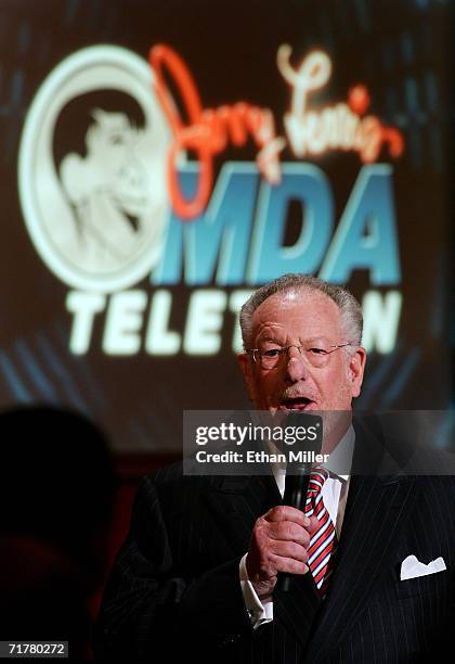 Las Vegas Mayor Oscar Goodman speaks during the 41st annual Labor Day Telethon to benefit the Muscular Dystrophy Association at the South Coast Hotel...