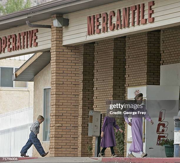 476 fotos e imágenes de Iglesia Fundamentalista De Jesucristo Y Los Santos De Los últimos Días - Getty Images 476 fotos e imágenes de Iglesia Fundamentalista De Jesucristo Y Los Santos De Los últimos Días - Getty Images