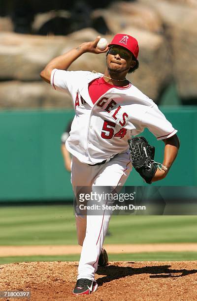 Starting pitcher Ervin Santana of the Los Angeles Angels of Anaheim throws a pitch against the Baltimore Orioles on September 6, 2006 at Angel...