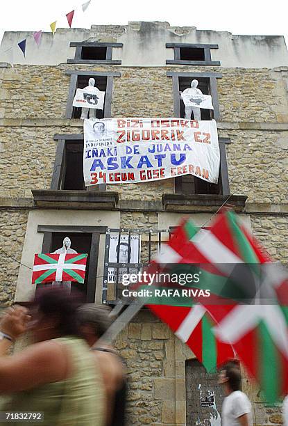Basque Group 1,488 34 Basque Stock Photos, High-Res Pictures, and Images - Getty Images