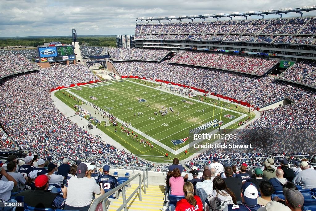 Buffalo Bills v New England Patriots