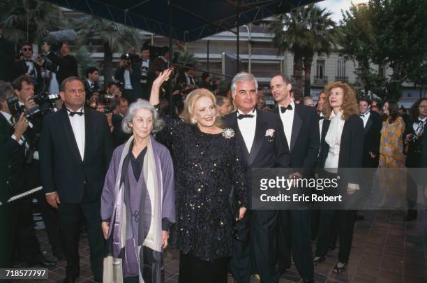 The members of the jury at the opening of the 48th Cannes Film Festival, Cannes, France, 17th May 1995. Left to right : South African writer Nadine...