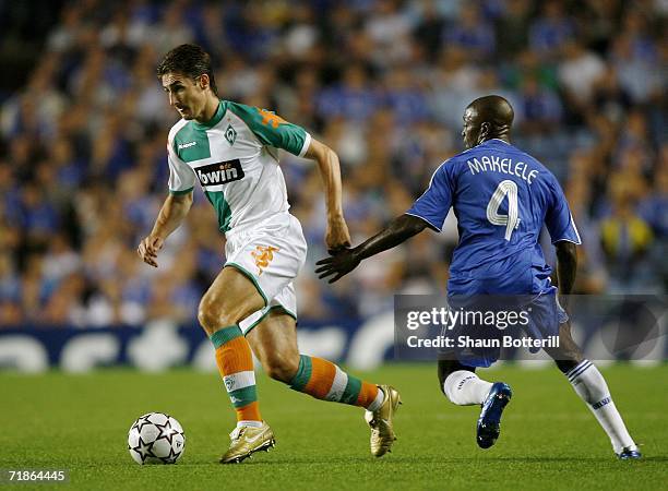 Miroslav Klose of Werder Bremen goes past Claude Makelele of Chelsea during the UEFA Champions League Group A match between Chelsea and Werder Bremen...