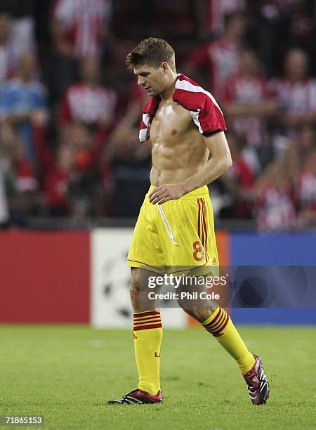 Steven Gerrard of Liverpool walks off at the end of the UEFA Champions League Group C match between PSV Eindhoven and Liverpool at the Philips...