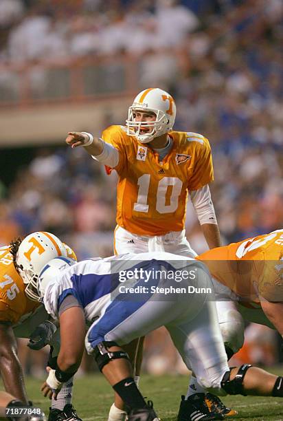 Quarterback Erik Ainge of the University of Tennessee Volunteers at the line of scrimmage during the game against the Air Force Academy Falcons on...