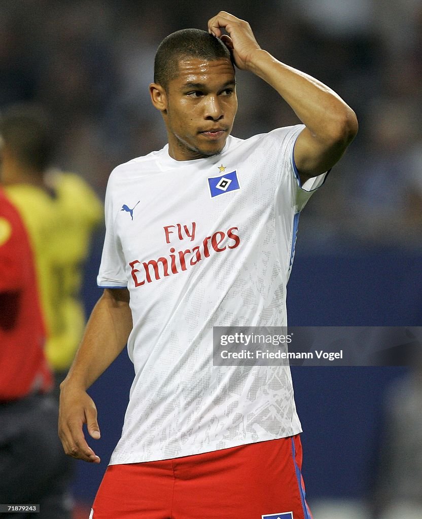 UEFA Champions League Hamburger SV v Arsenal