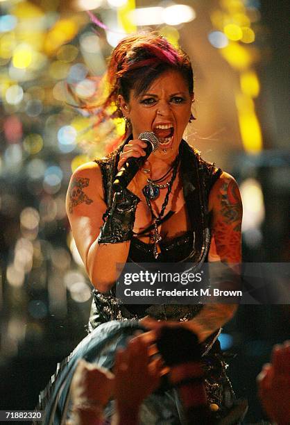 Contestant Dilana Robichaux performs on "Rock Star: Supernova" at CBS Television City September 13, 2006 in Los Angeles, California.