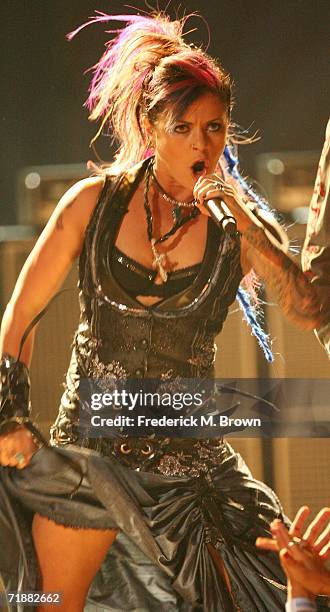 Dilana Robichaux performs during the Rock Star Supernova at CBS Television City September 13, 2006 in Los Angeles, California. .