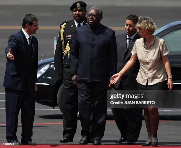 The President of Suriname, Ronald Venetiaan , arrives at Havana's airport on September 14th, 2006. Venetiaan will attend the Non-Aligned summit in...