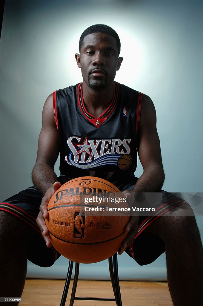 2006 NBA Rookie Shoot