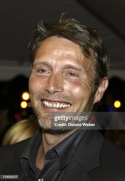 Mads Mikkelsen arrives on the red carpet for the TIFF gala screening of the film "After the Wedding" on September 15, 2006 in Toronto, Canada.