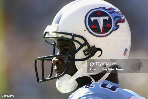 Quarterback Vince Young of the Tennessee Titans looks on during the NFL game against the San Diego Chargers September 17, 2006 at Qualcomm Stadium in...