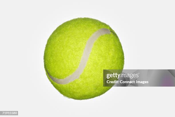 tennis ball - tennisball stock-fotos und bilder