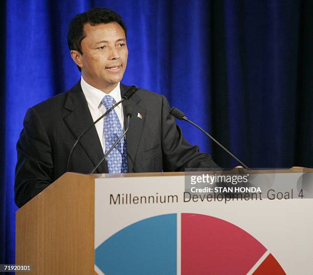 New York, UNITED STATES: Marc Ravalomanana, President of Madagascar, speaks at the UNICEF Child Survival Symposium, a meeting of political leaders...