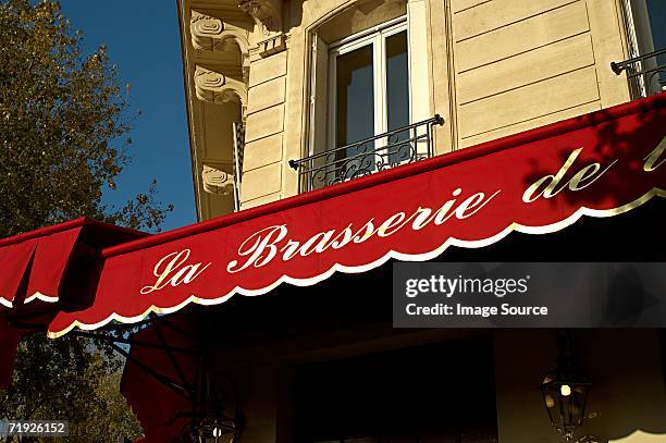 paris brasserie - brasserie 個照片及圖片檔