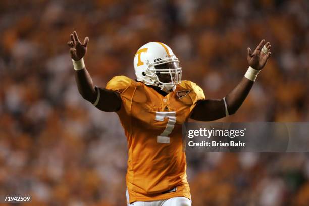 Linebacker Jerod Mayo of the University of Tennessee Volunteers celebrates during the game against the University of Florida Gators on September 16,...