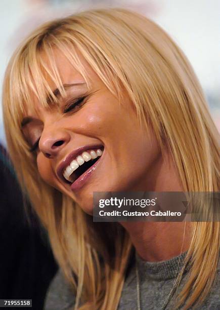 Jaime Pressly poses at the NBC Experience store where NBC Universal hosted a DVD signing with the cast on September 20, 2006 in New York City.
