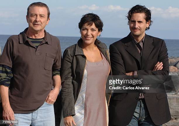 Actor Juan Diego, actress Cristina Plazas and actor Juan Diego Botto attend a photocall for "Vete de Mi" during the second day of 54th San Sebastian...