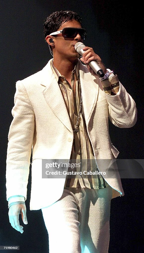 La Kalle 105.9 FM Block Party Concert