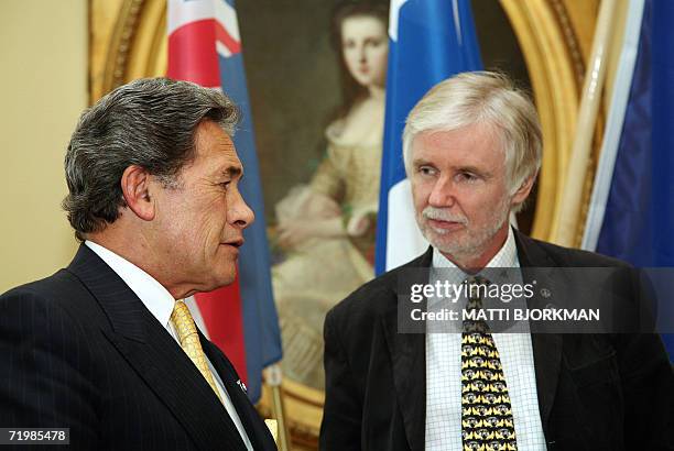 Finnish Foreign Minister Erkki Tuomioja and his New Zealander counterpart Winston Peters during give a joint press conference 25 September 2006 in...