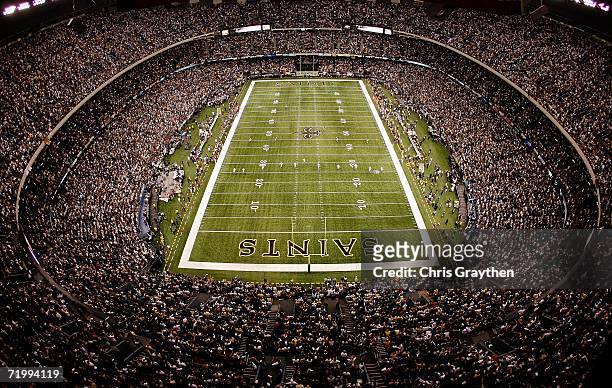 An overall view of the first kick-off to start the Monday Night Football game between the Atlanta Falcons and the New Orleans Saints on September 25,...