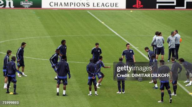 Chelsea's players warm up during the team's training session in Sofia, 26 September 2006, on the eve of their UEFA Champions League match against...