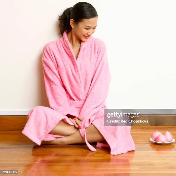 Sitting Robe Woman In Robe Sitting Photos and Premium High Res Pictures - Getty Images