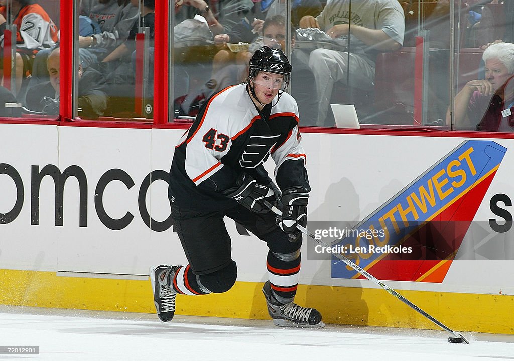 Ottawa Senators v Philadelphia Flyers