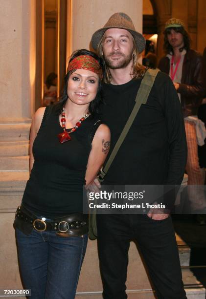 Singer Sarah McLeod and Mick Streeton arrive at the inaugural Pantene Young Woman of the Year Awards at Sydney Town Hall on September 28, 2006 in...