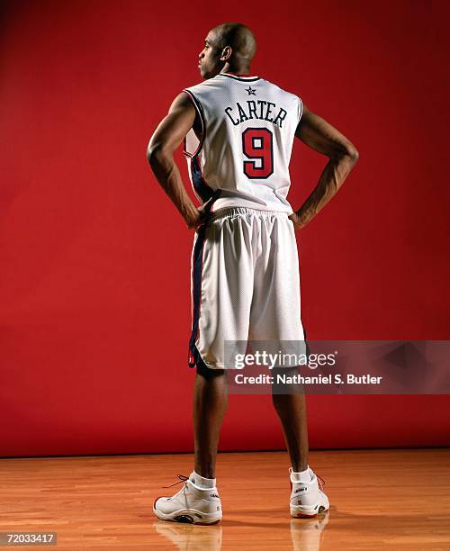 Vince Carter of the United States National Team poses for a photo for the 2000 Summer Olympics in Sydney, Australia. NOTE TO USER: User expressly...