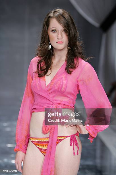 Model walks the runway during the Anna Kosturova Spring 2007 fashion show held at Performance Works Theatre on September 28, 2006 in Vancouver,...