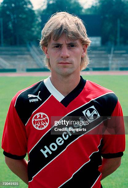 Manfred Binz of Frankfurt poses during the photo call and team presentation of Eintracht Frankfurt on July 01, 1987 in Frankfurt, Germany.