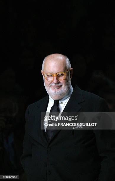 Italian designer Gianfranco Ferre acknowledges during the Spring/Summer 2007 women's collections, 29 September 2006 in Milan. AFP PHOTO / FRANCOIS...