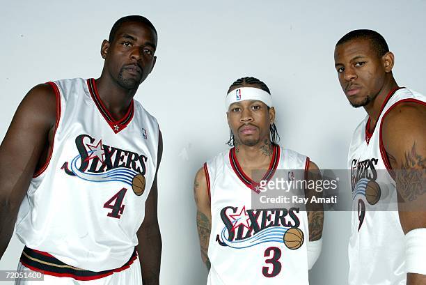 Chris Webber, Allen Iverson and Andre Iguodala pose during the Philadelphia 76ers Media Day on September 29, 2007 at the Wachovia Center in...