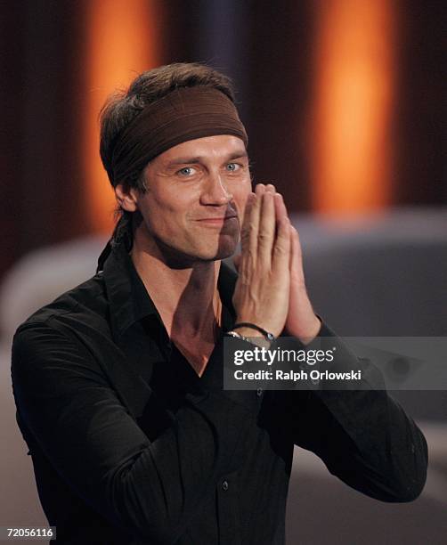 Actor Ralph Bauer Ralph Bauer Photos and Premium High Res Pictures - Getty Images