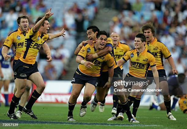 Parramatta Eels players celebrate winning the 2006 Premier League Grand Final between the Parramatta Eels and the Newtown Jets at Telstra Stadium...