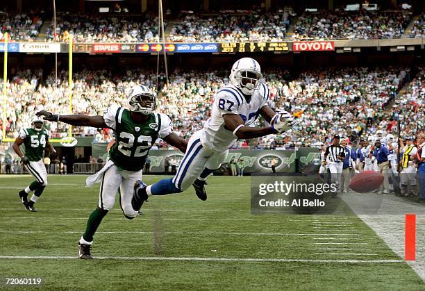 Reggie Rutherford Photos and Premium High Res Pictures - Getty Images