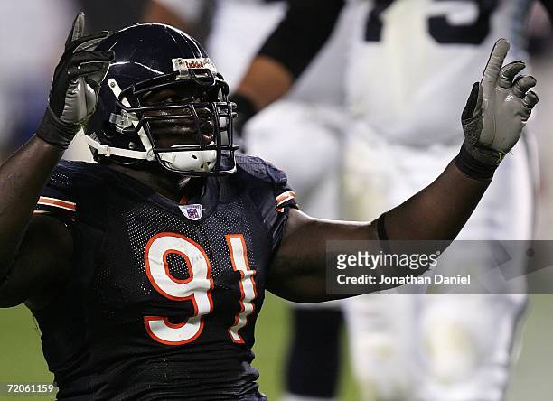 Tommie Harris of the Chicago Bears celebrates after he sacked Matt Hasselbeck of t he Seattle Seahawks October 1, 2006 at Soldier Field in Chicago,...