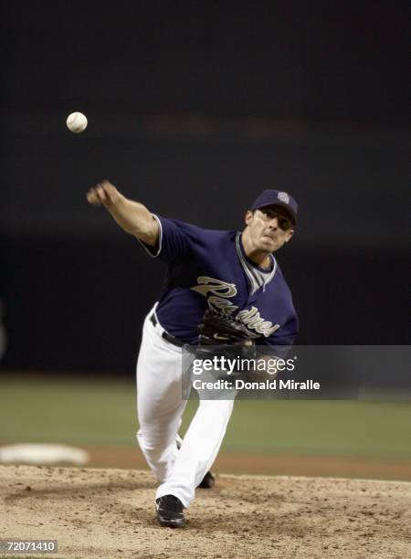 Pitcher Clay Hensley of the San Diego Padres pitches during the game against the Cincinnati Reds at Petco Park on September 1, 2006 in San Diego,...